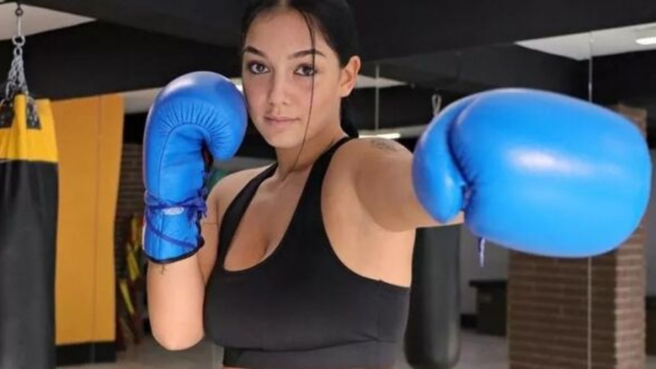 Boks'ta Dilara Yücel Dünya Şampiyonu