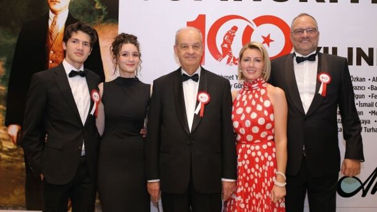 CUMHURİYET'İN GÖRKEMLİ  100. YIL BALOSU