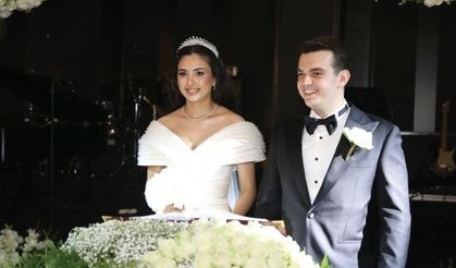 GÖRKEMLİ BİR DÜĞÜNLE MUTLULUĞA “EVET”