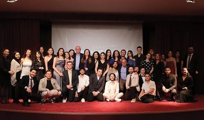 Eskişehir'de bir ilk gerçekleşti!  ‘Altın Sanat Ödülleri’ sahiplerini buldu