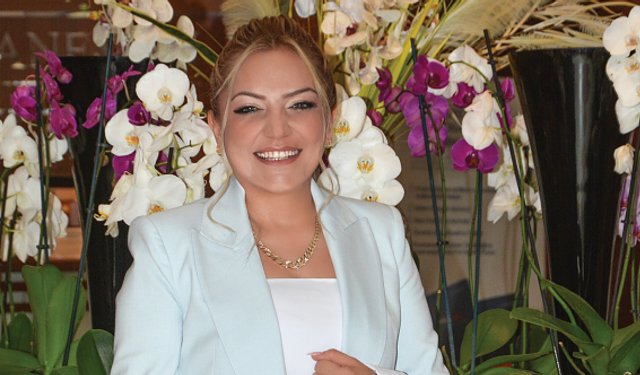 Saçlarınızla  Yeniden Tanışın PAKİZE POLAT