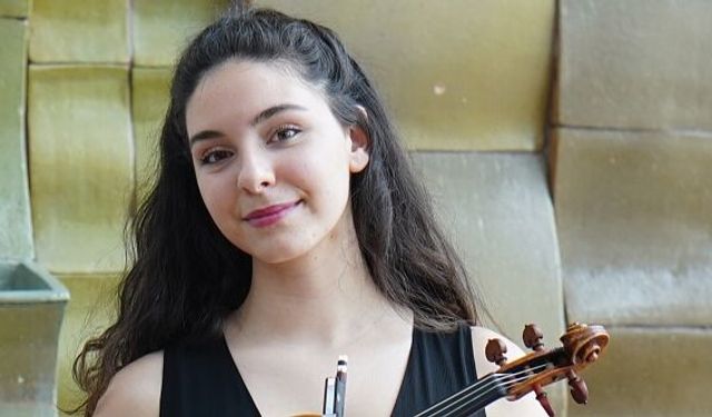 Genç Bir Yıldızın Yükselişi Feri Sakarya