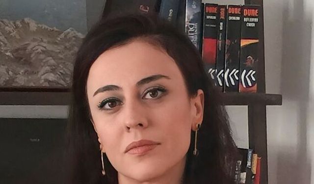 OMM DİREKTÖRÜNDEN ESKİŞEHİR'E SANATLA BİR BAKIŞ "DEFNE CASARETTO"