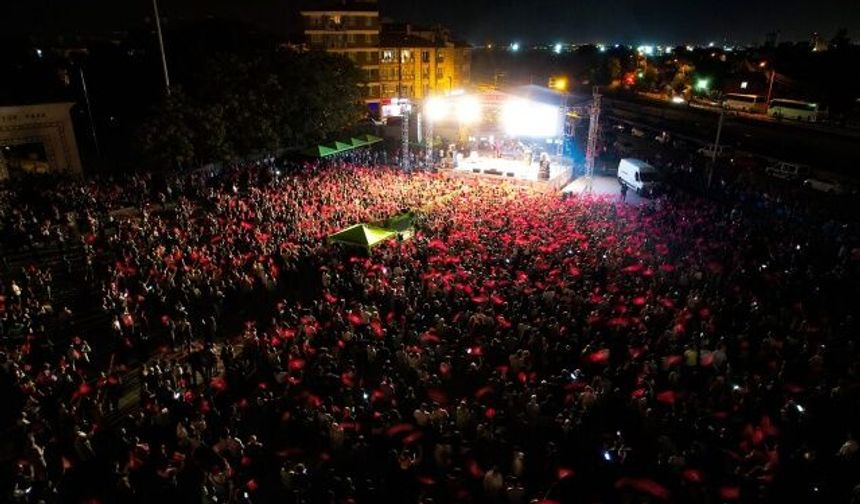 KIRAÇ, ESKİŞEHİR’DE BÜYÜK COŞKU YARATTI